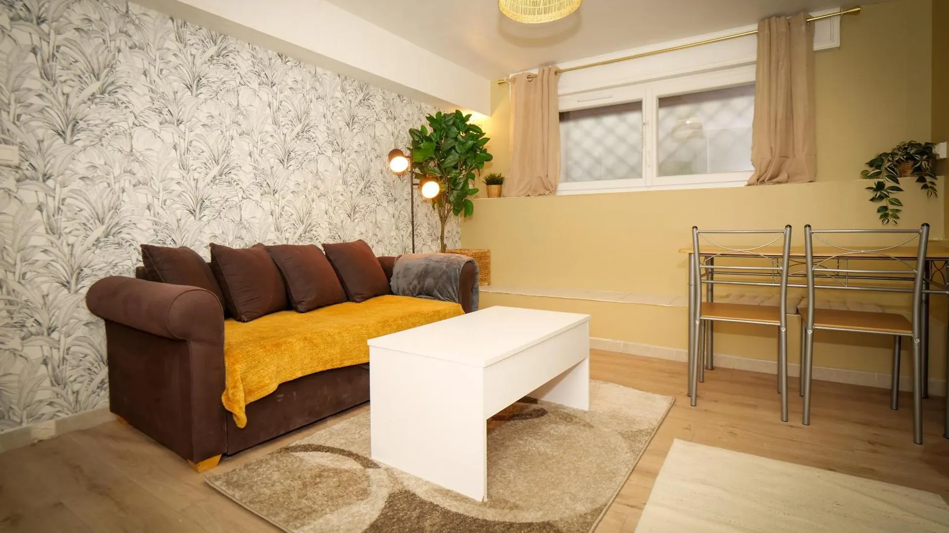 Cocon Cosy Pres Du Port Apartment France